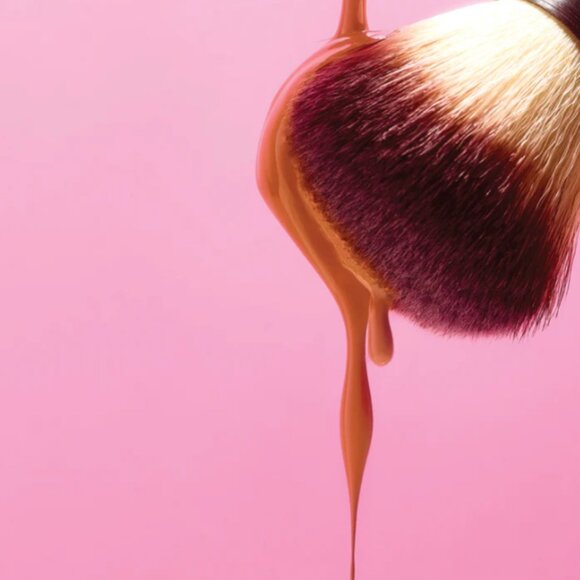 LAWLESS Foundation Brush | NEW PRODUCT - Picture 3 of 3